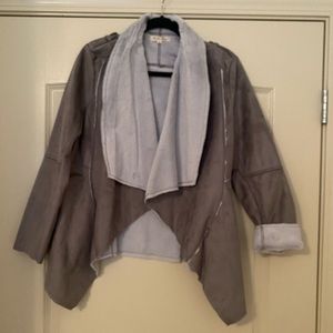 Soft and comfy grey jacket